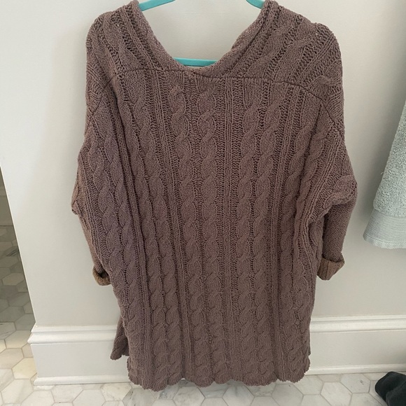 Sweater - Picture 2 of 2